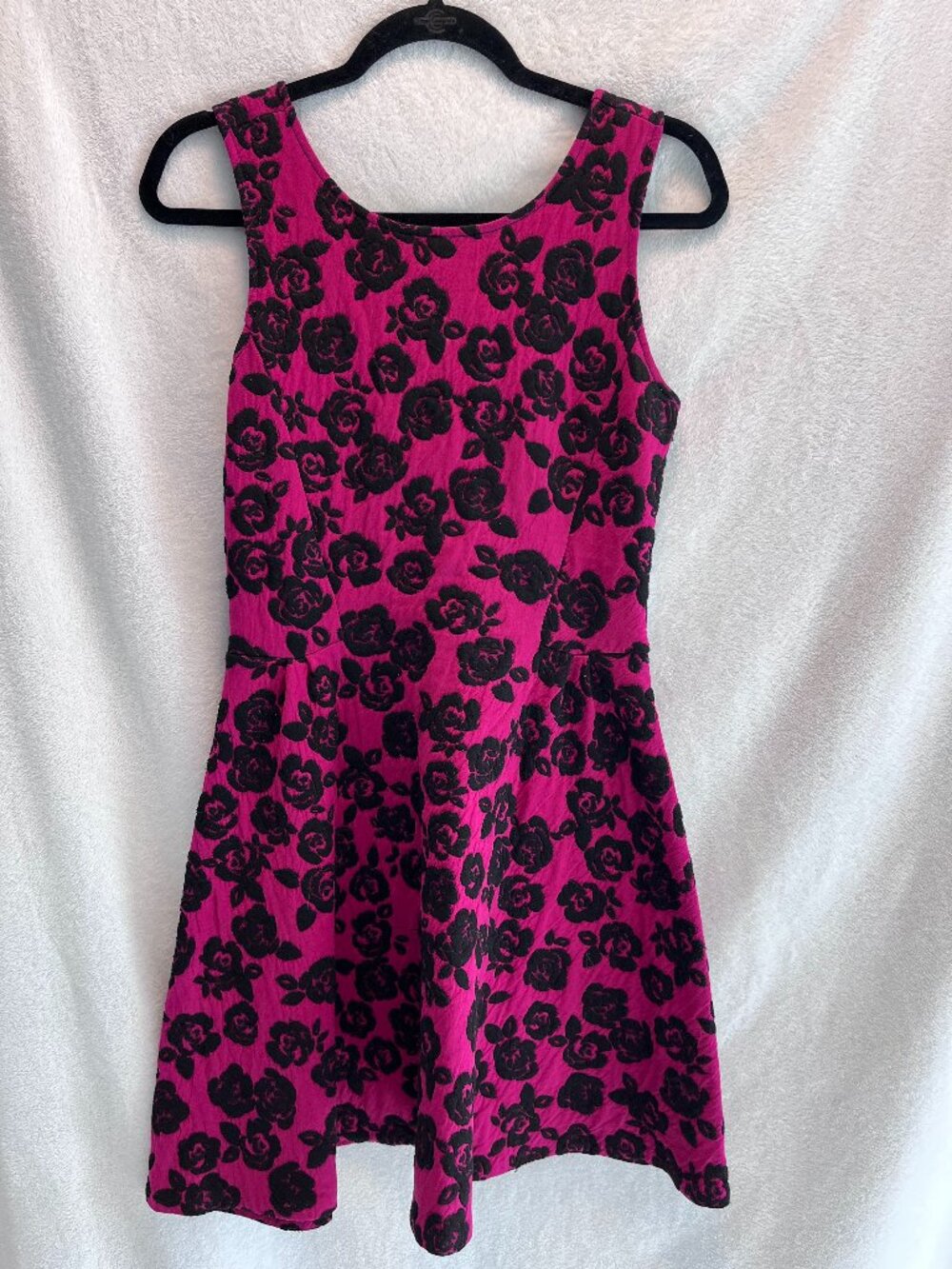Love...Ady Flocked Rose Fit & Flare Mini Dress Magenta Pink M